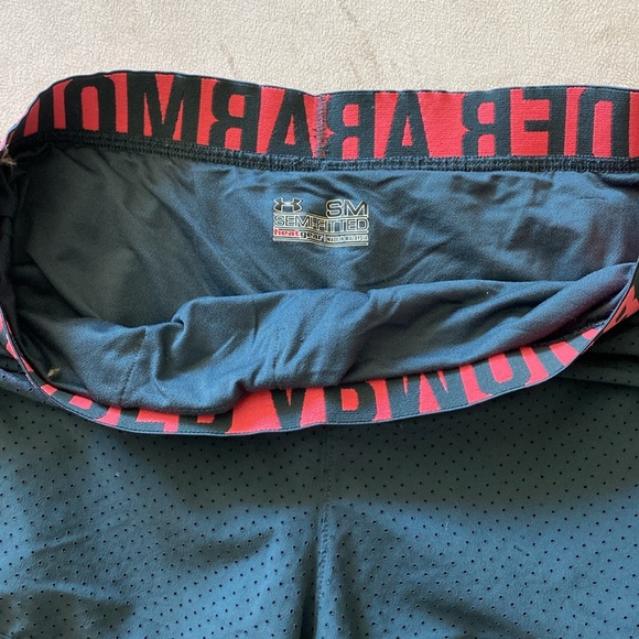 Under Armour shorts - Picture 3 of 3